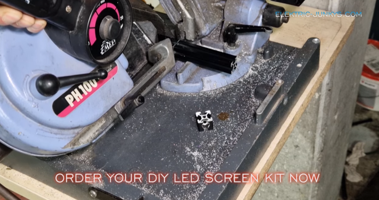 Led Screen Craft Create your LED screen | How to Build a LED Screen on a Budget